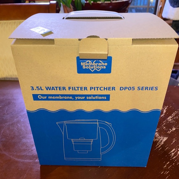 3.5 Liter Purple Water Filtration Pitcher FP05R Christmas present idea - Picture 8 of 11